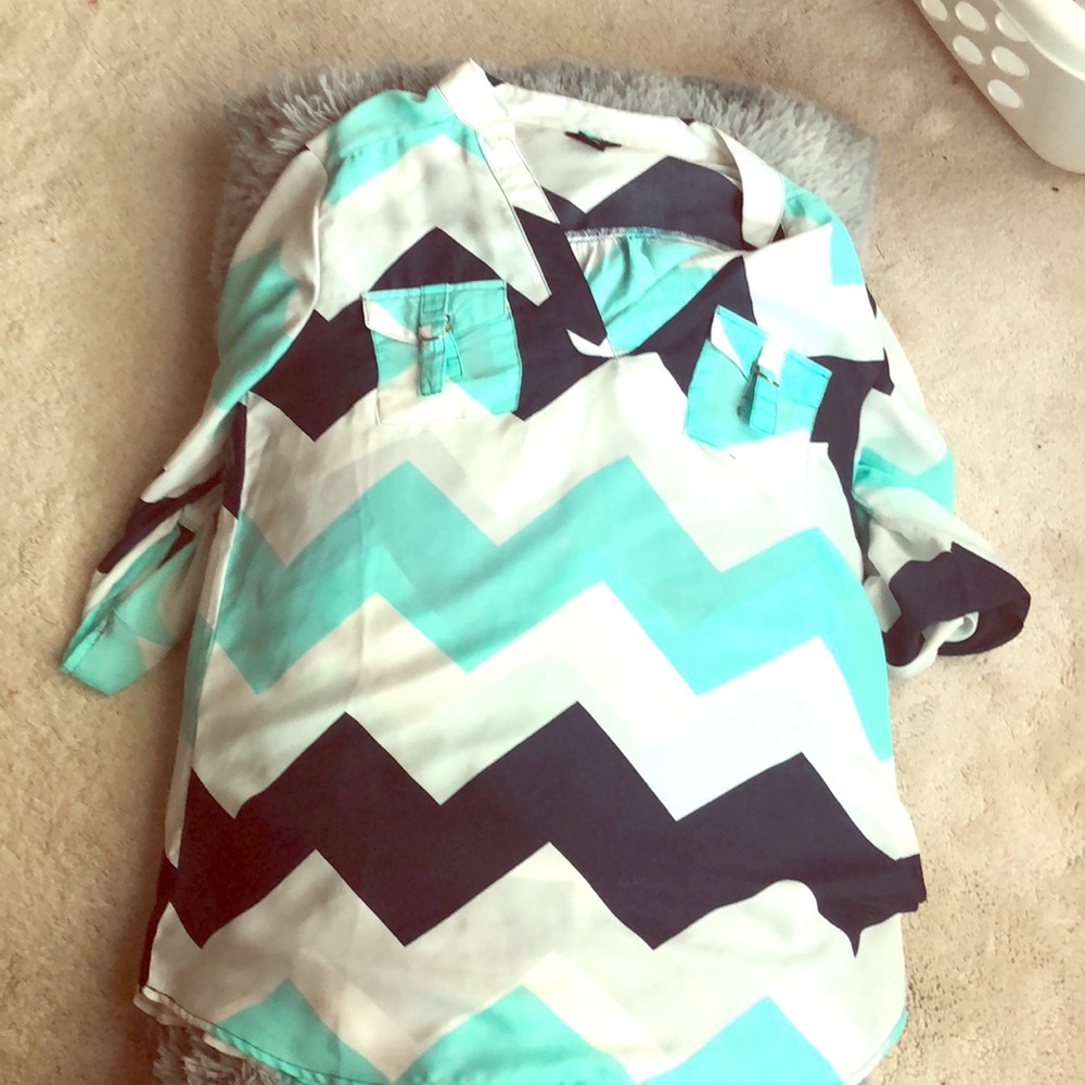Rue21 long sleeve shirt